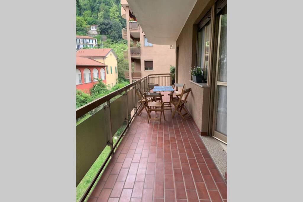 Lario Promenade: Family Friendly Apartment In Комо Экстерьер фото