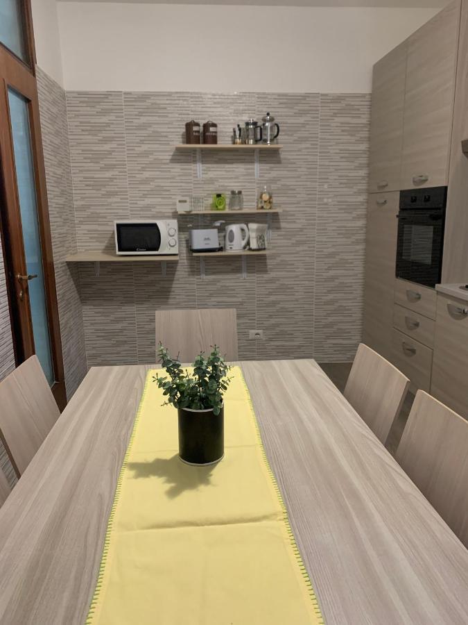 Lario Promenade: Family Friendly Apartment In Комо Экстерьер фото